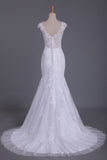 Mermaid Straps Open Back Wedding Dresses With Applique And Beads