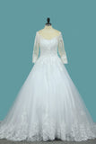 A Line 3/4 Length Sleeves Tulle Scoop Wedding Dresses With Applique
