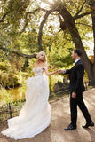 Charming Ball Gown Sweetheart Tulle Wedding Dresses with Lace
