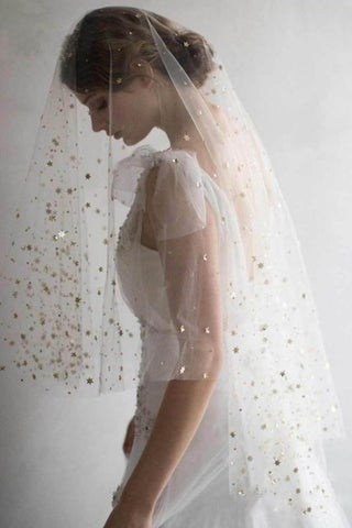 Elegant Short Sequins Tulle Wedding Veils with Stars SJS15580