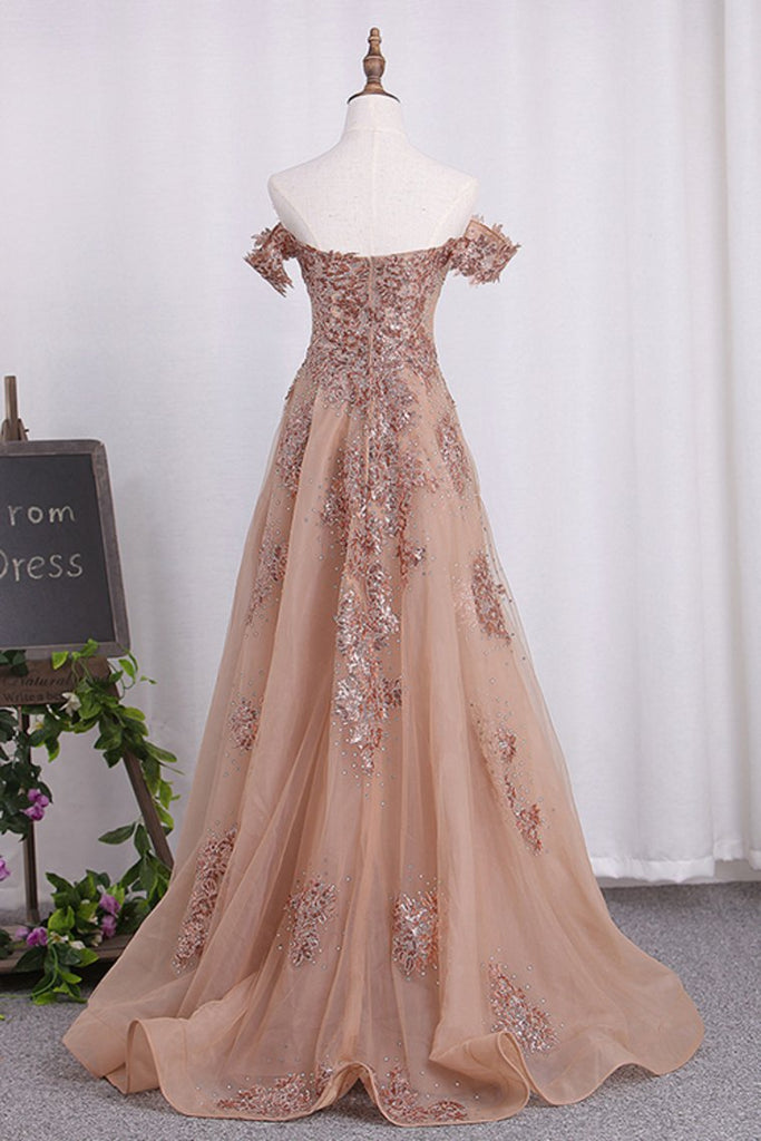 Off The Shoulder Sheath Prom Dresses Organza With Applique