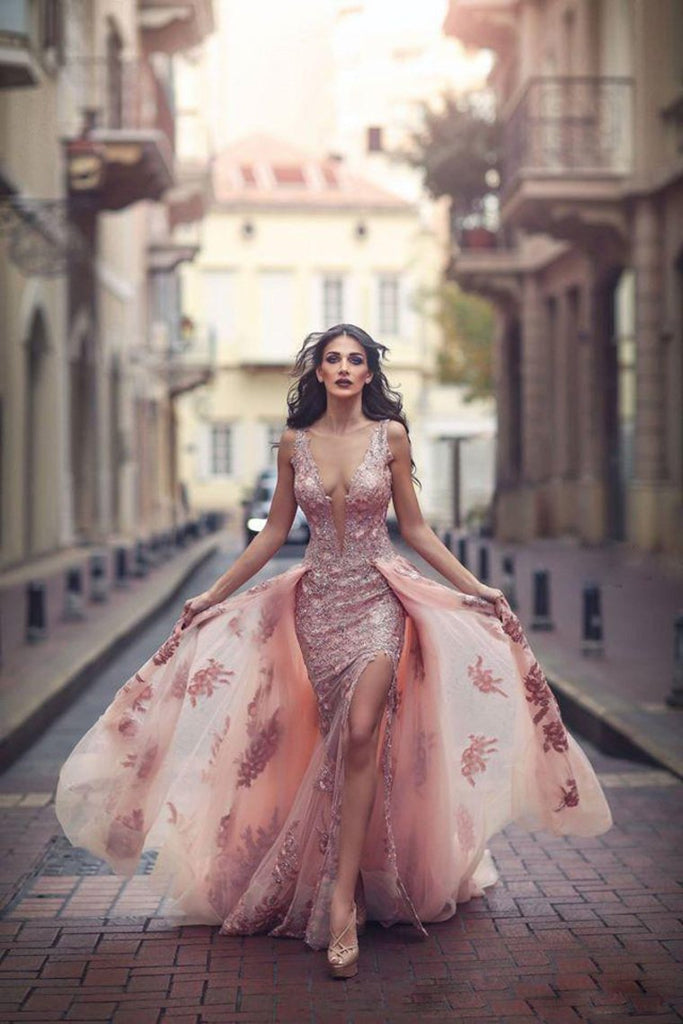 Unique Prom Dresses Mermaid Scoop Tulle With Applique Court Train One ...