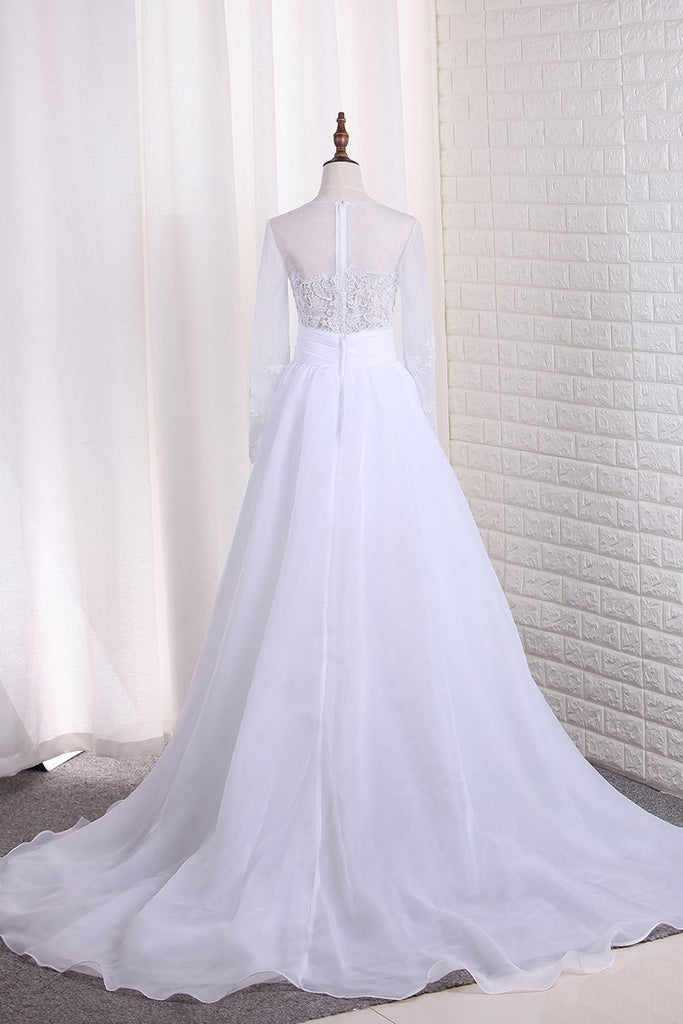 Wedding Dresses Scoop Long Sleeves Tulle & Organza With Applique Sweep Train Detachable
