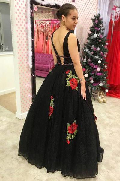 A Line V Neck Straps Lace Black Prom Dresses Backless Cheap Party Dresses JS698