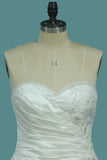A Line Satin Sweetheart Wedding Dresses With Applique And Beads