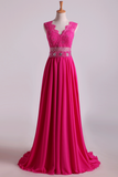 New Arrival V Neck Tulle&Lace Back A Line Exquisite Chiffon Beading Prom Dress