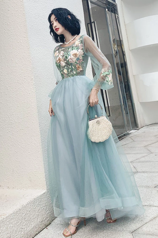 Elegant Long Sleeves Appliqued Tulle Prom Dress, Floor Length Appliques Evening Dress