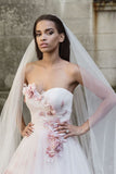 Elegant Tulle Solid Flowers Sweetheart Wedding Dresses