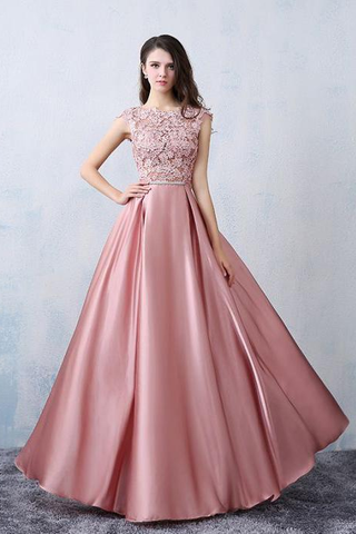 Lace Glamorous Sleeveless A Line Long Prom Dresses