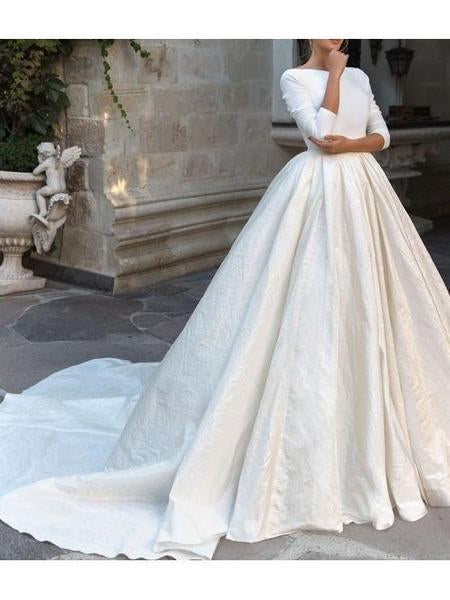 Backless Long Sleeve Ivory Wedding Dresses Modest 3/4 Sleeve Wedding Gowns JS432