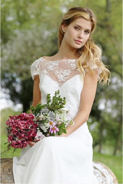 A Line Chiffon White Lace Appliques Cap Sleeve Open Back Scoop Long Wedding Dresses JS24