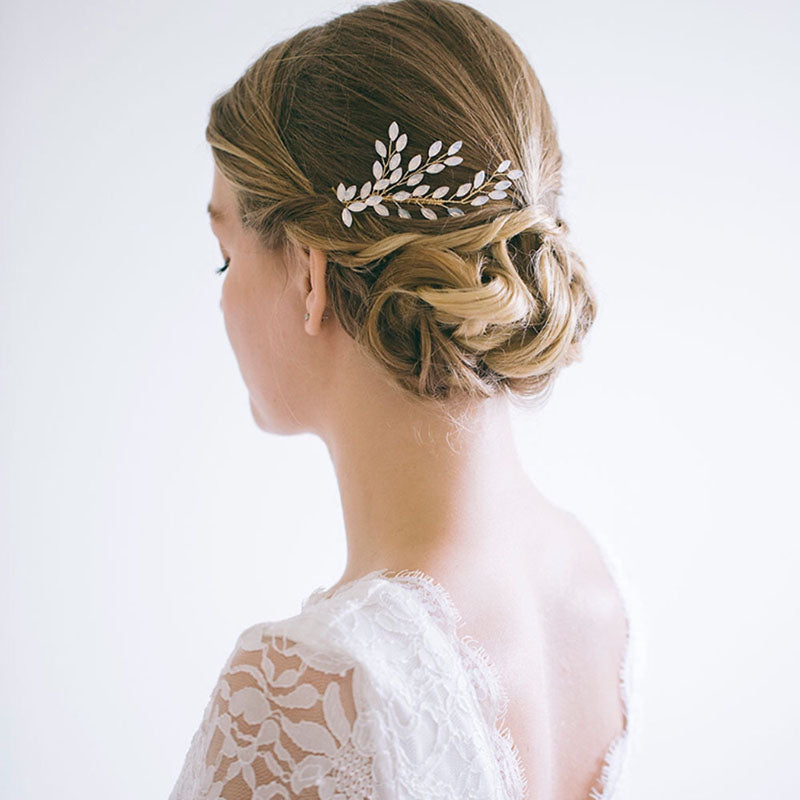 White Flower Hair Comb Crystal Handmade Bridal Pins Pearls Wedding Jewelry Hair Vine  Headpiece