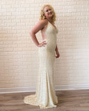 Sequin Sheath/Column Prom Dress Chic Halter V-Neck