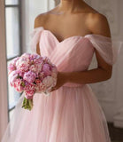 Pink Off the Shoulder Tulle Sweetheart Short Bridesmaid Dresses Homecoming Dresses H1258