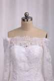 Wedding Dresses A Line Long Sleeves Boat Neck With Applique