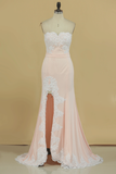 Sheath Sweetheart With Slit And Applique Prom Dresses