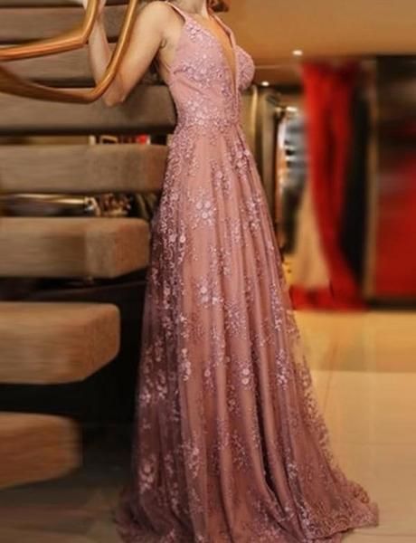 A line V Neck Pink Lace Backless Appliques Prom Dresses Sleeveless Evening Dresses JS555