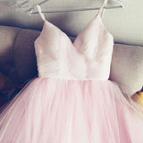 Elegant A Line Spaghetti Straps V Neck Tulle Pink Backless Long Prom Dresses JS35
