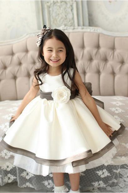 A line Round Neck Bowknot Tulle Ivory Flower Girl Dresses Baby Dresses JS186