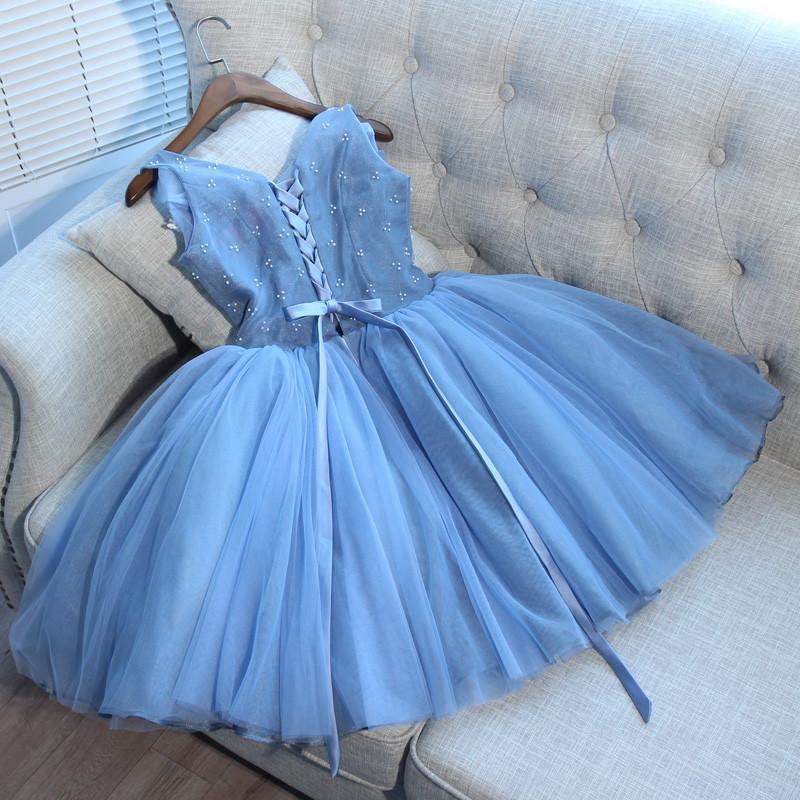 A Line V Neck Blue Tulle Cheap Beads Short Homecoming Dresses with Lace Appliques JS05